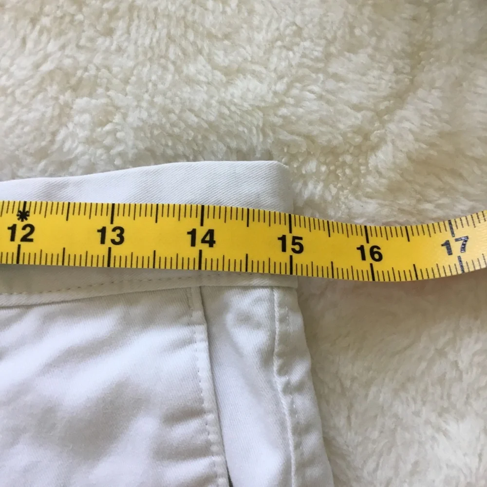 Banana Republic White Men Aiden Chino Shorts - Picture 10 of 15
